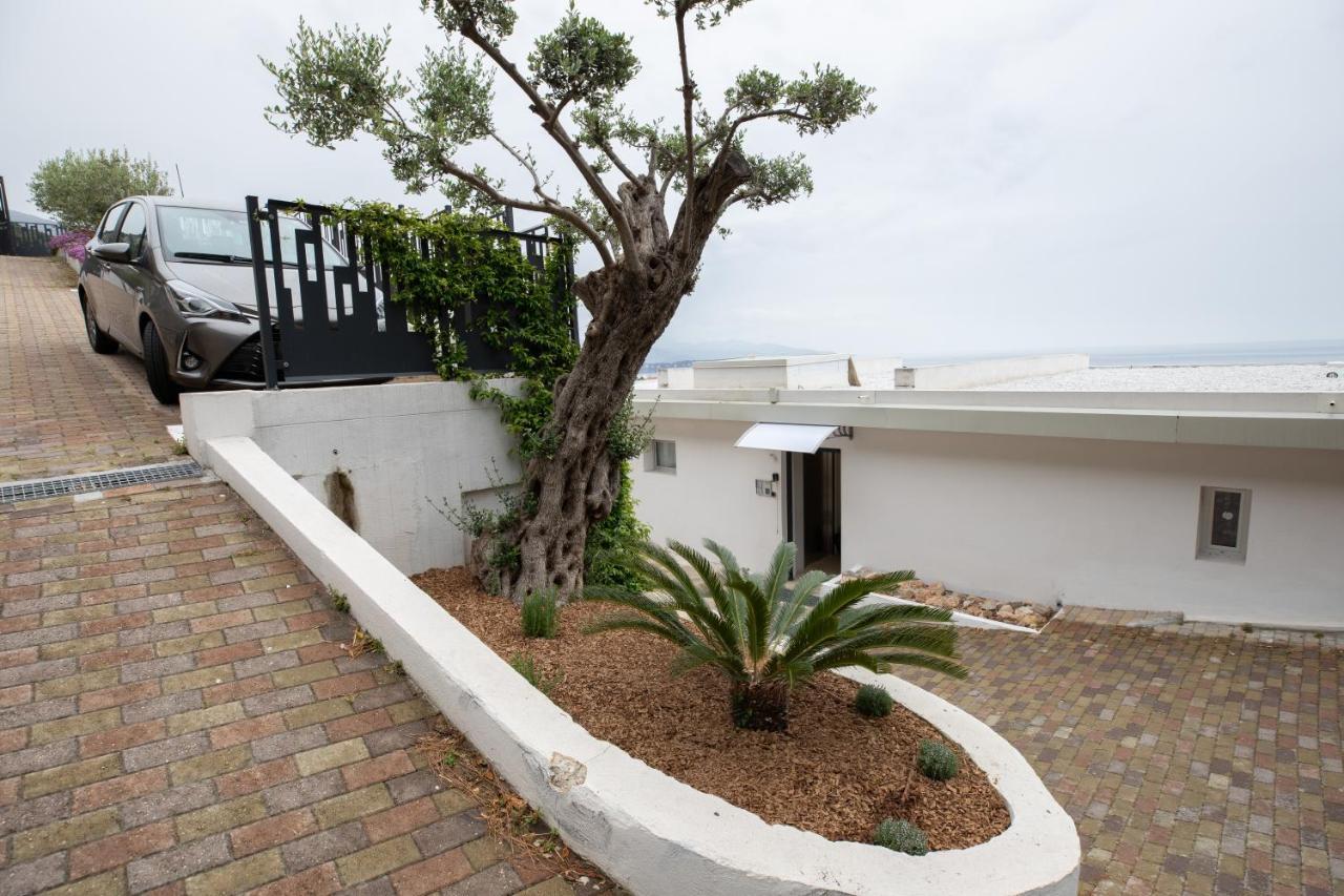 Mont Des Olives - Cap D'Ail- App4 Appartement Saint-Antoine  Buitenkant foto
